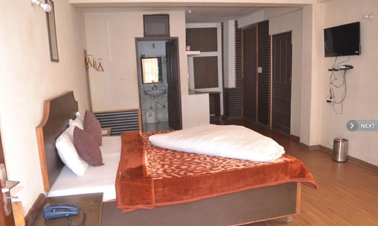 Hotel Manali Jain Cottage Buitenkant foto